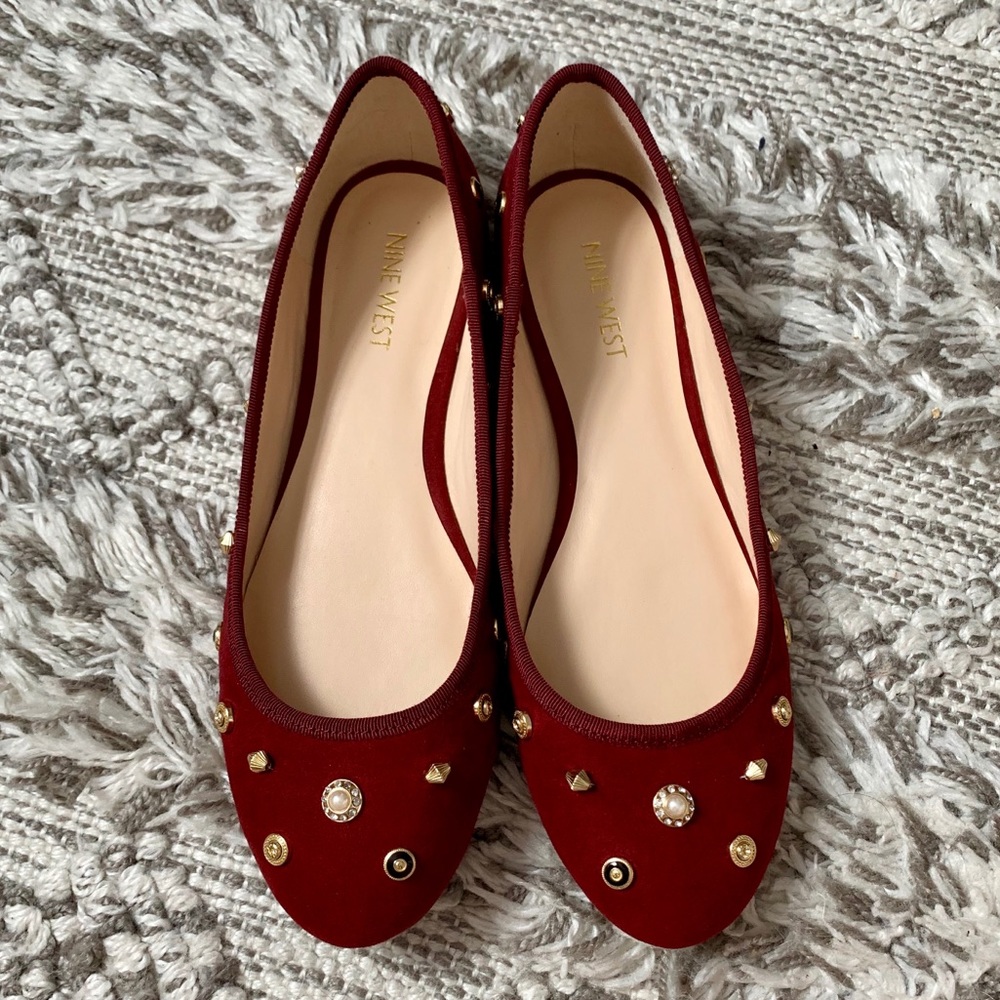 Nine West Red Embellished Flats